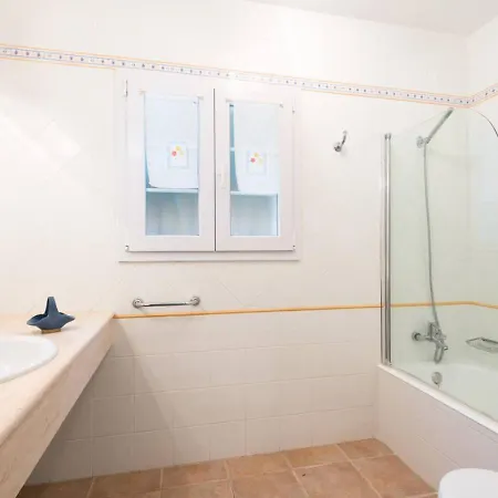 Malva , Big Groups By 3villas Vila